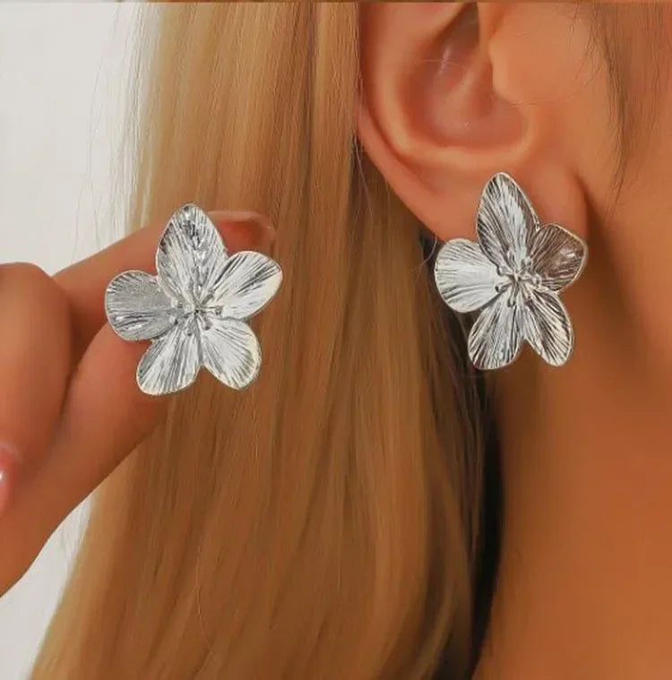 Aurelia Bloom Hoops
