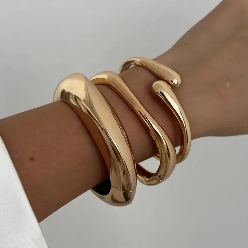 Nova Coil Cuff